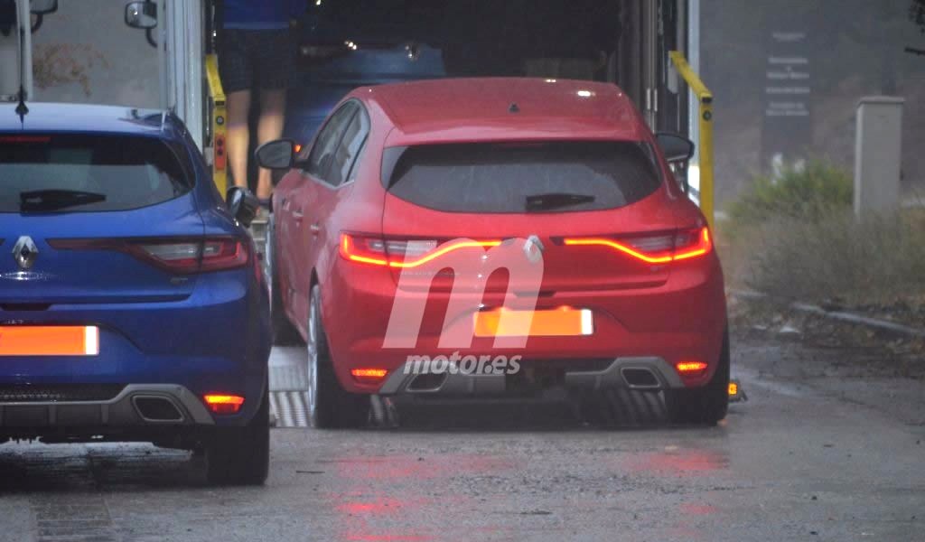 Mulet de Mégane 4 R.S. rouge