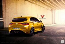 Illustration de la Mégane 4 R.S. de 3/4 arrière par Virtuel Car