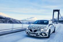 2 Mégane 4 R.S. sur un pont gelé