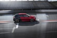 308 GTi 2017 coupe franche rouge et noir