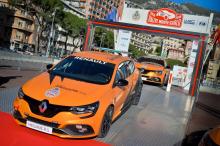 Mégane 4 R.S. sur le stand du rallye Monte-Carlo